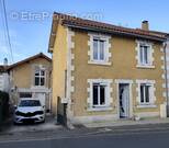 Maison à SAINT-ASTIER