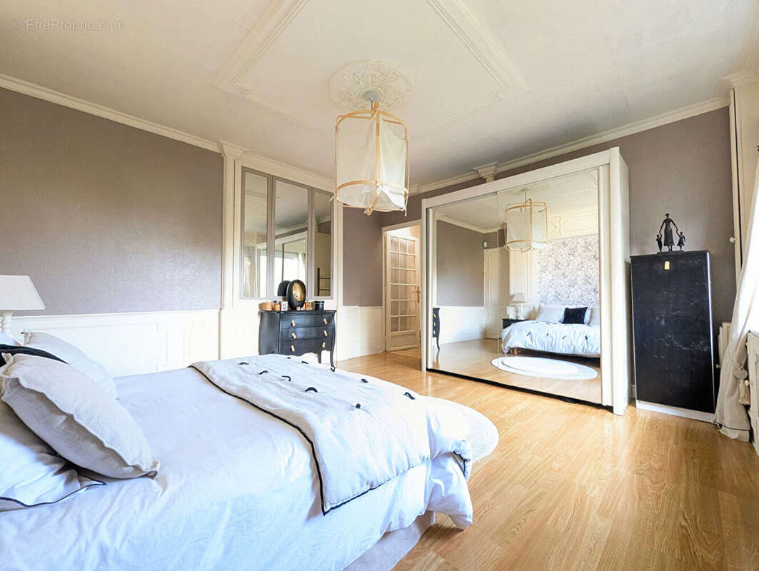 Maison à FONTENAY-SOUS-BOIS