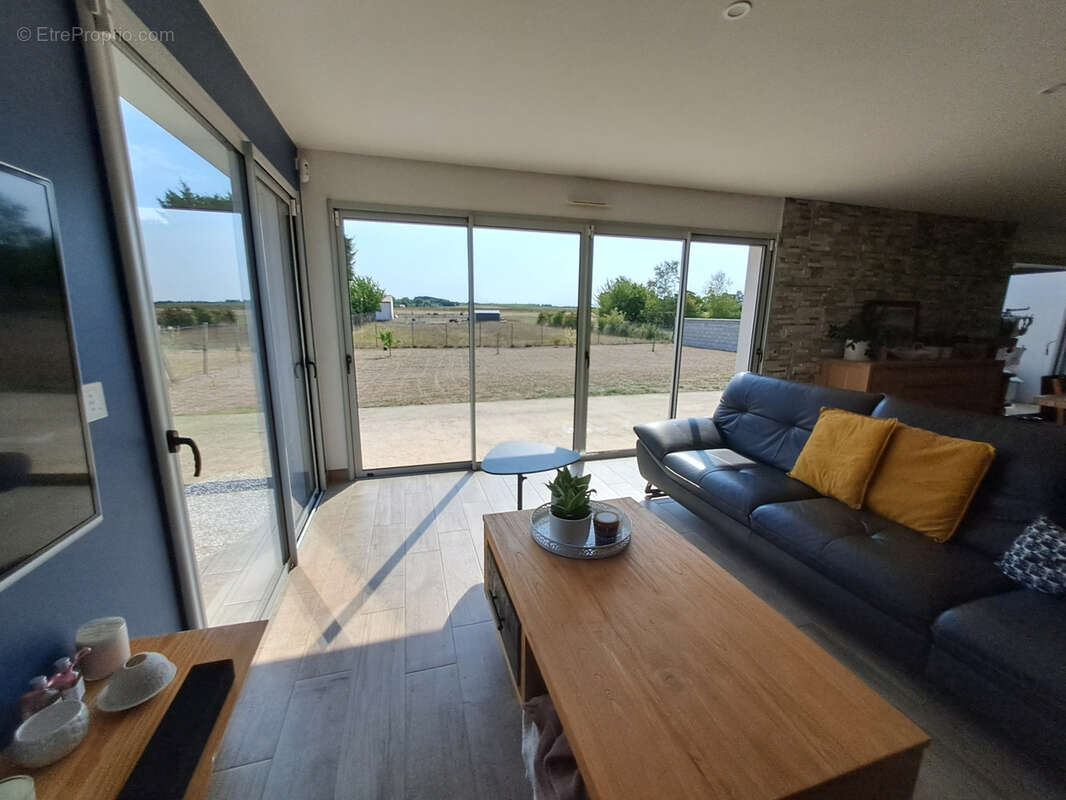 Maison à PERIGNAC