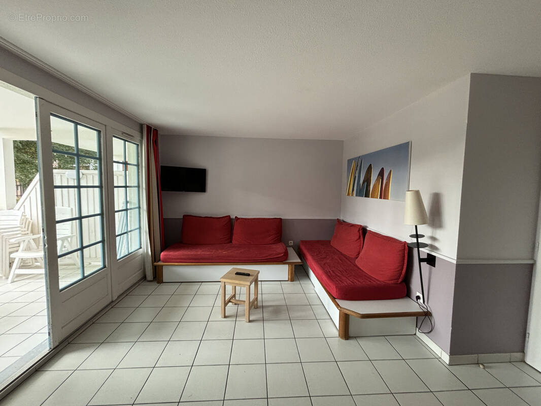 Appartement à MOLIETS-ET-MAA