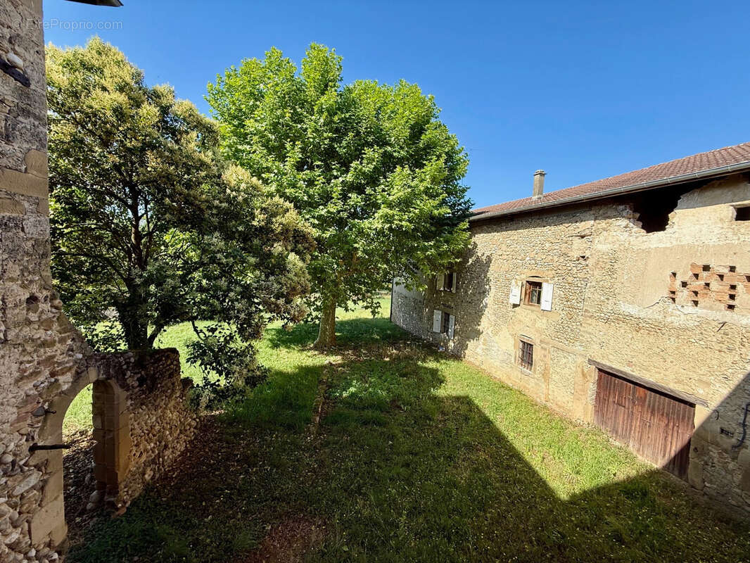 Maison à CHATILLON-SAINT-JEAN