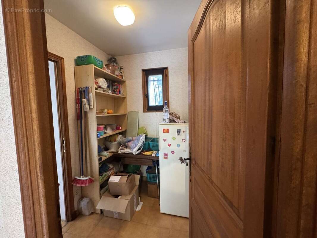 Maison indépendante au calme avec terrain boisé proche commerces - photo 17