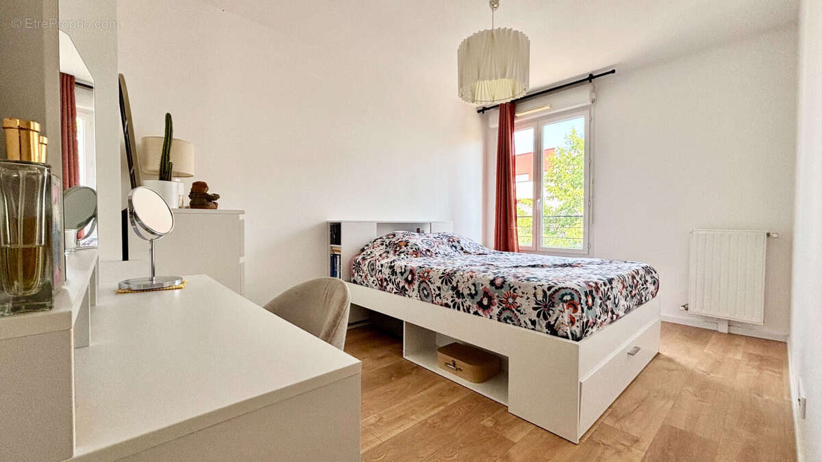 Appartement à CORBEIL-ESSONNES