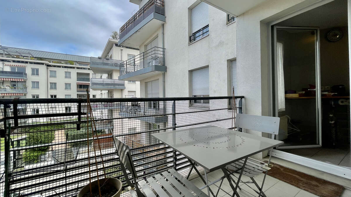 Appartement à VILLEURBANNE