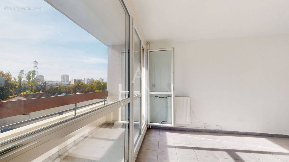 Appartement à VILLEMOMBLE