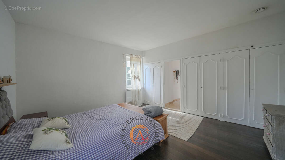 Maison à MONS