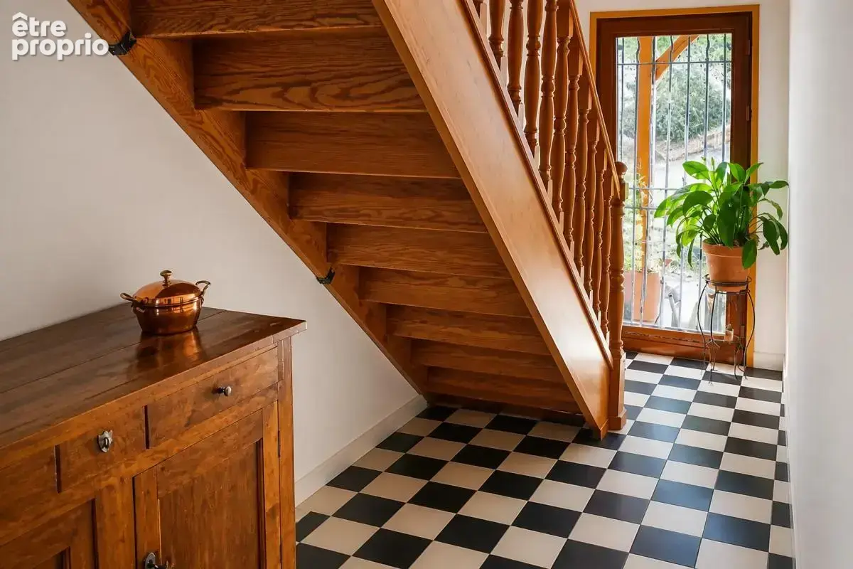Belle demeure de caractère de 6 pièces de 210 m² à Mazille - photo 7