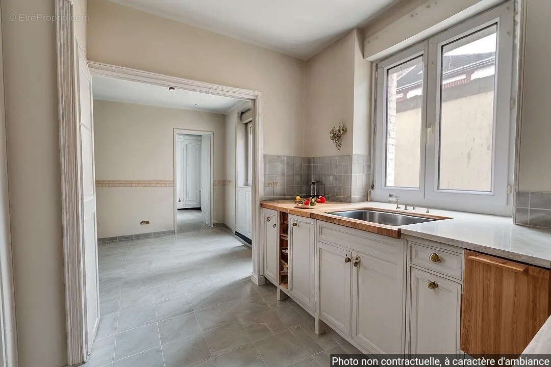 Appartement à SAINT-ETIENNE-DU-ROUVRAY