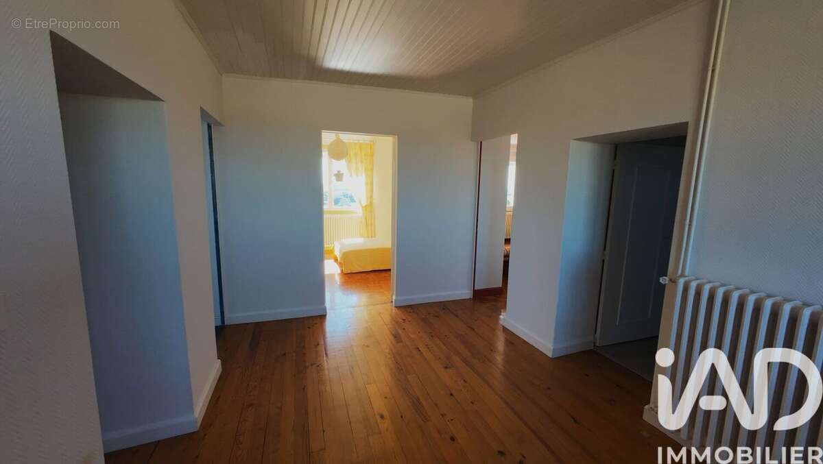 Photo 8 - Maison à GAZAUPOUY