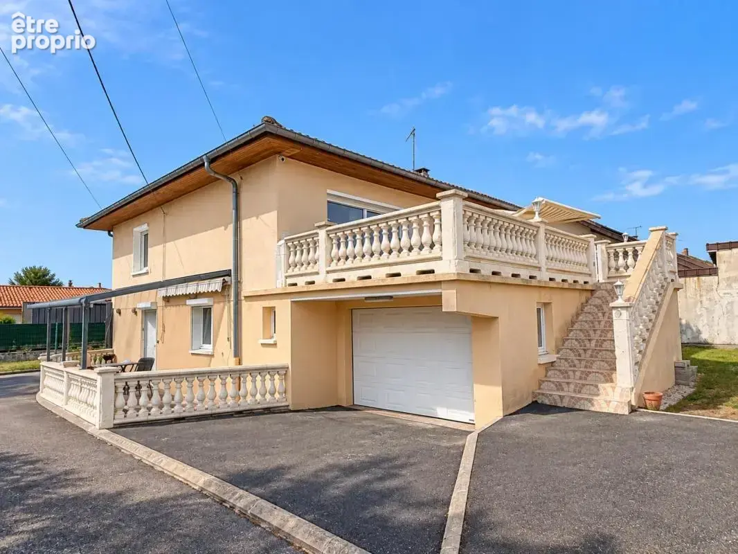 Maison à ECLARON-BRAUCOURT-SAINTE-LIVIERE