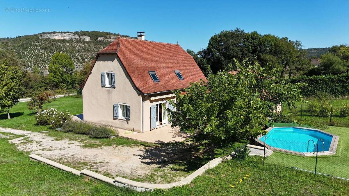 Maison Salvagnac Cajarc 5 pièce(s) 170 m2 - photo 2