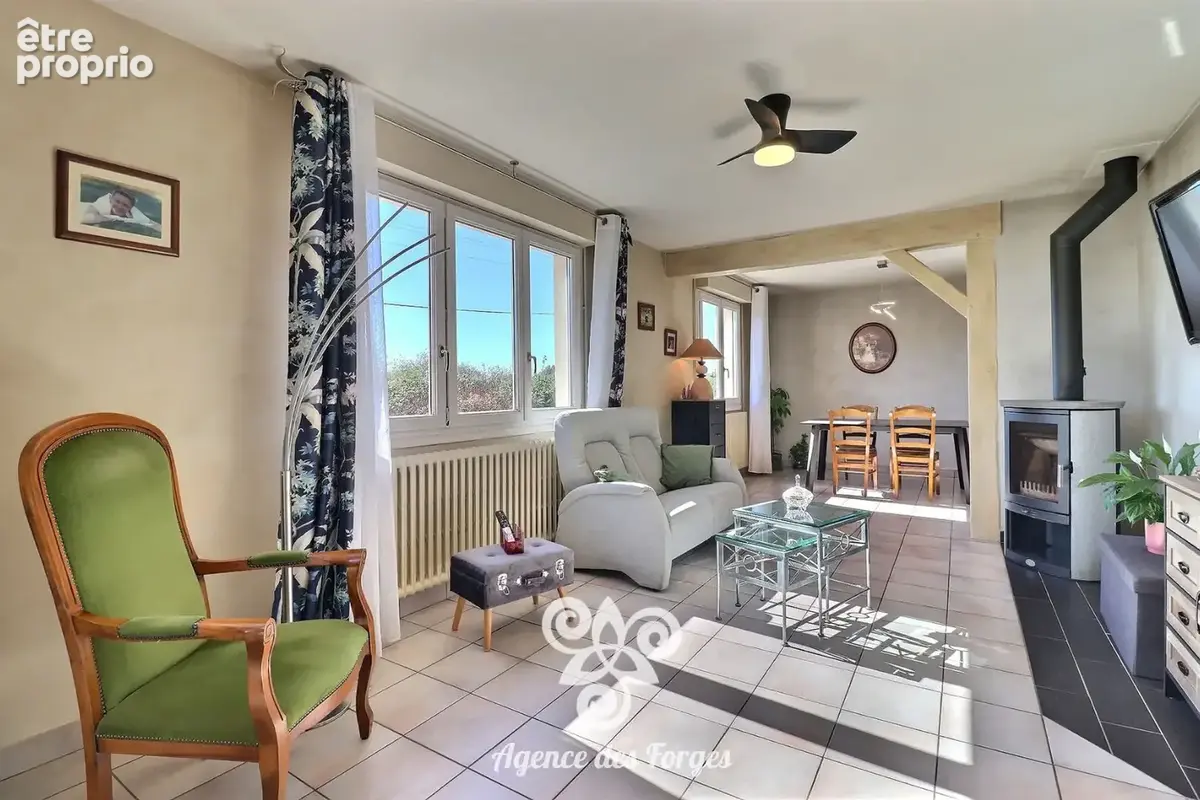 Maison de plain pied - 2 chambres - 78m² - Cholet - photo 5