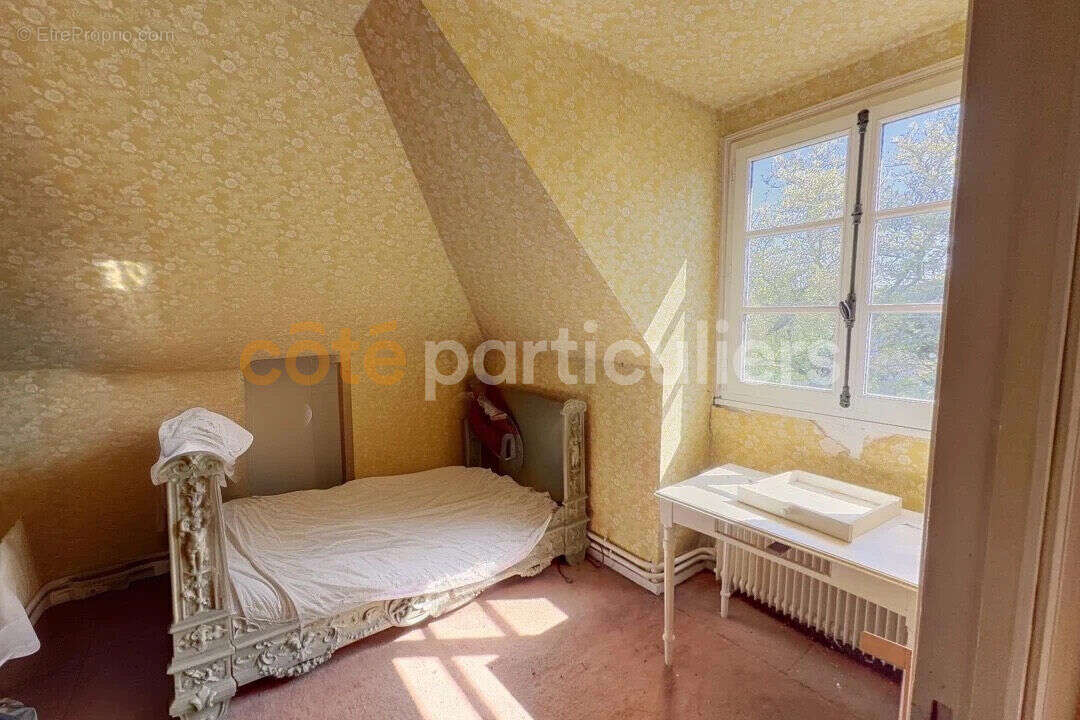 Maison à THORIGNY-SUR-MARNE