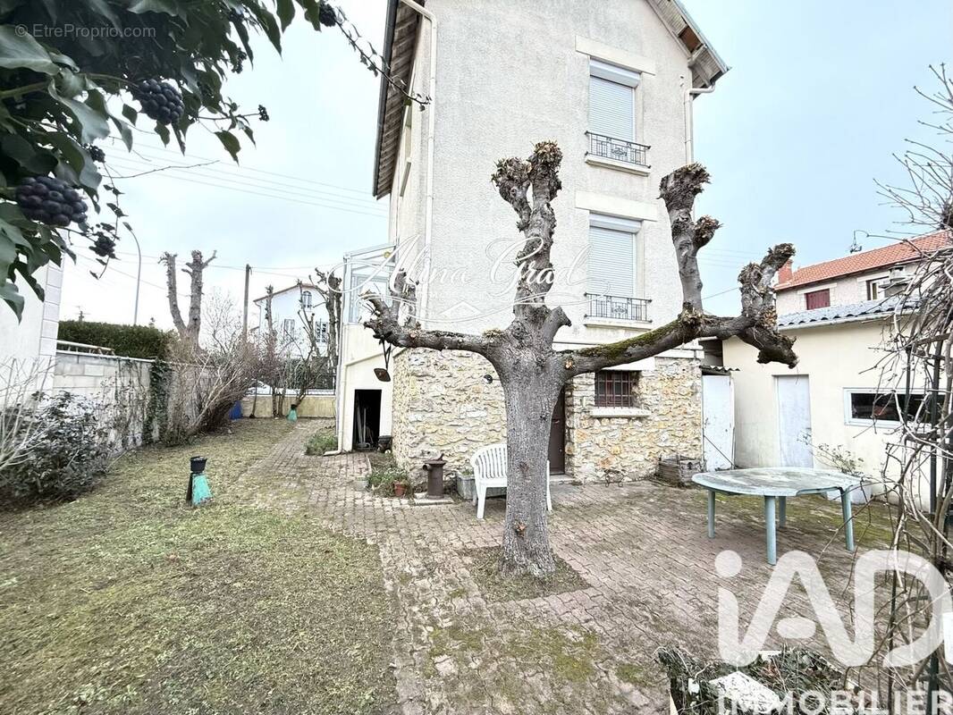 Photo 1 - Maison à BEAUCHAMP