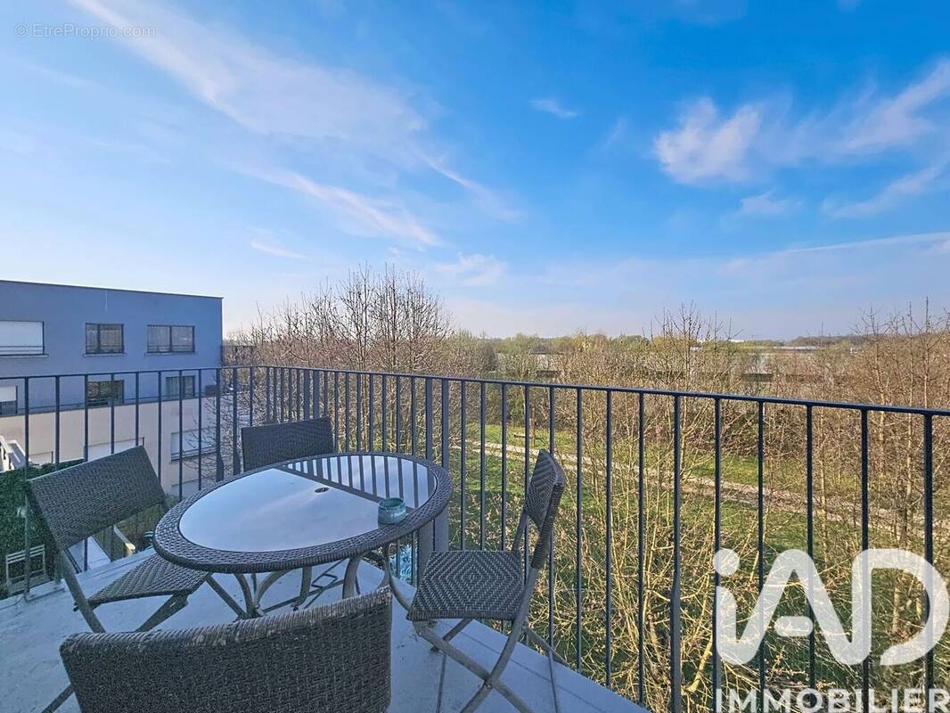 Photo 1 - Appartement à MONTEVRAIN