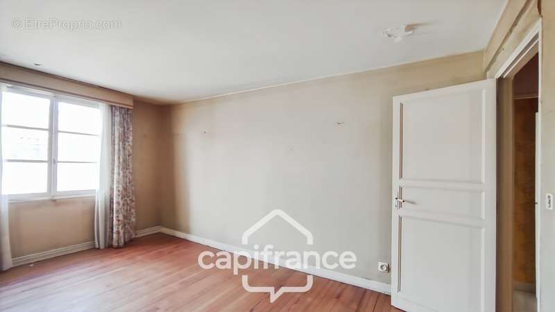 Appartement à SAINTE-LIVRADE-SUR-LOT
