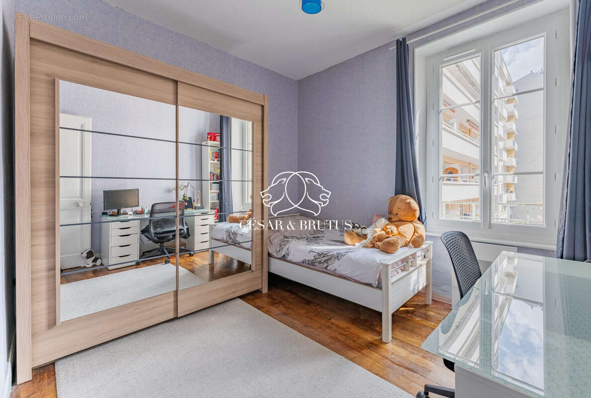 Appartement à VILLEURBANNE