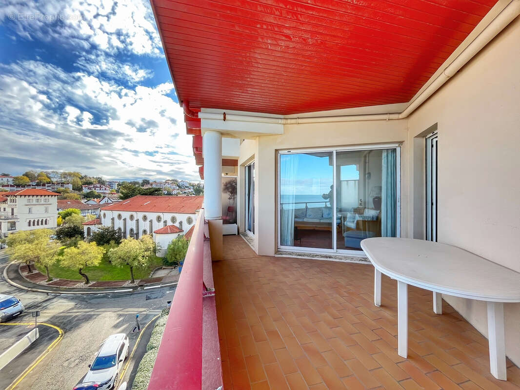 Appartement 4 pieces front de mer avec terrasse et parking - photo 12