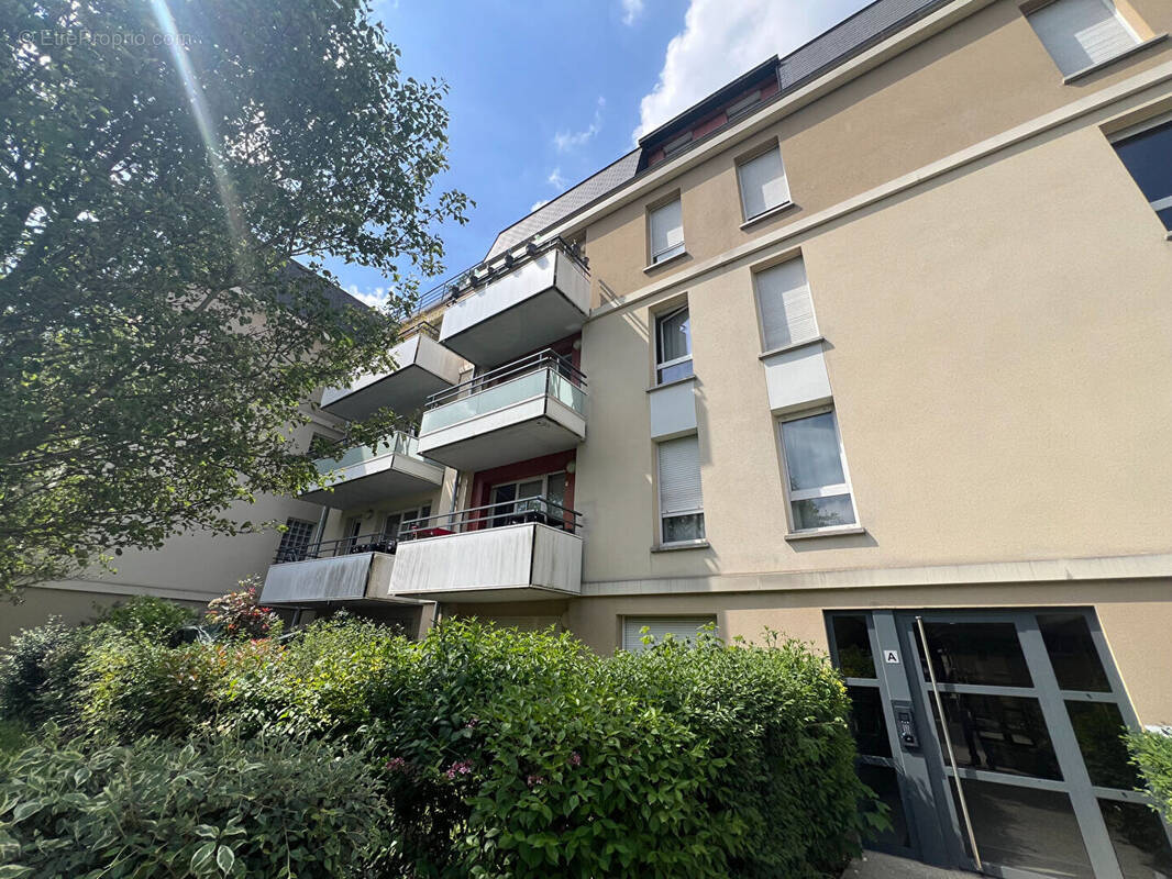 Appartement à SAINT-BRICE-SOUS-FORET
