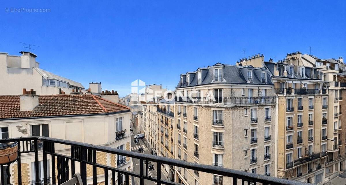 Appartement à PARIS-20E