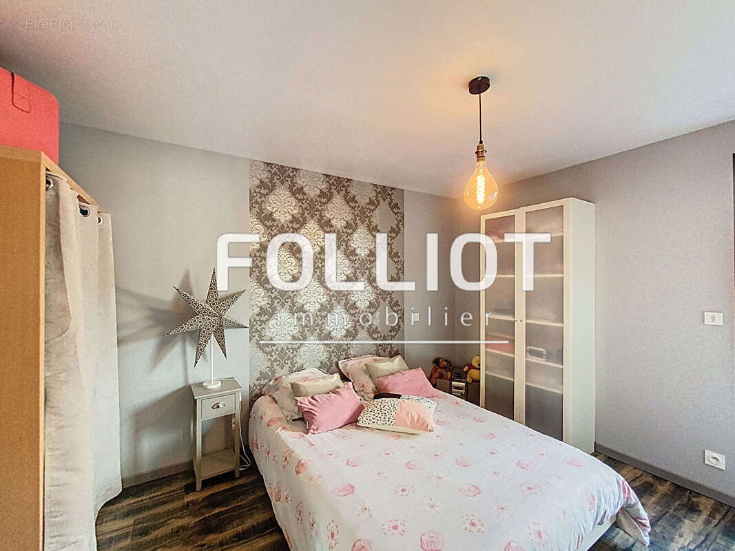 Maison à SAINT-GEORGES-DES-GROSEILLERS