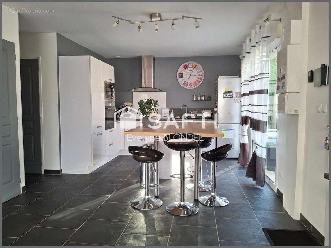 Photo 2 - Maison à BREUIL-LE-VERT