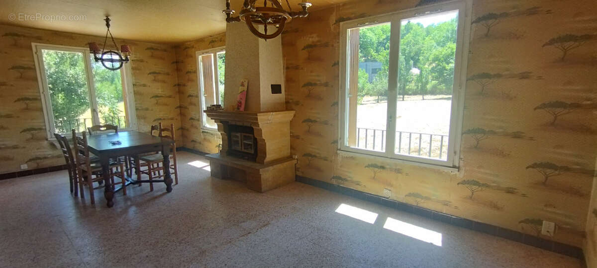 Maison au calme sur 5000 m2 de terrain - photo 4