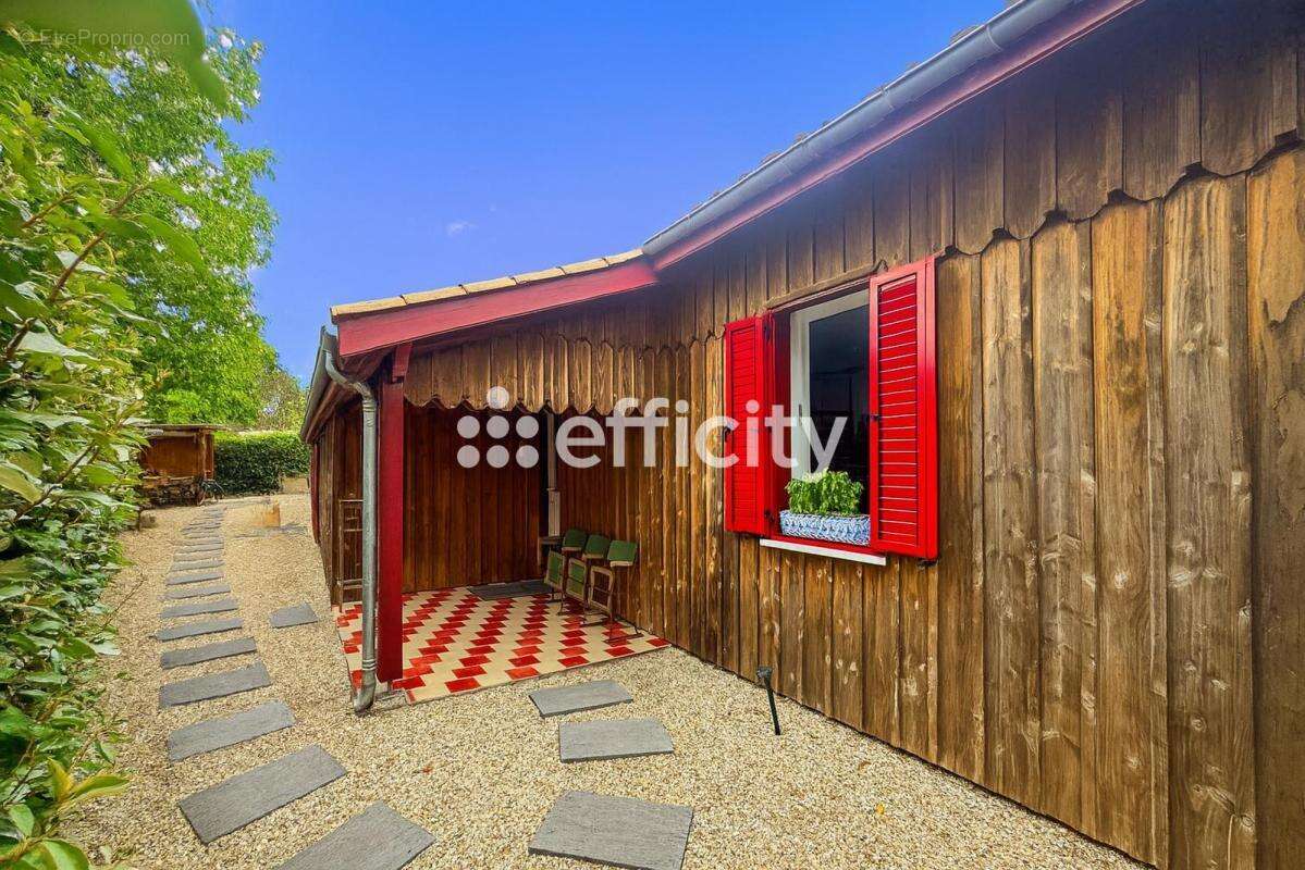 Maison à LACANAU