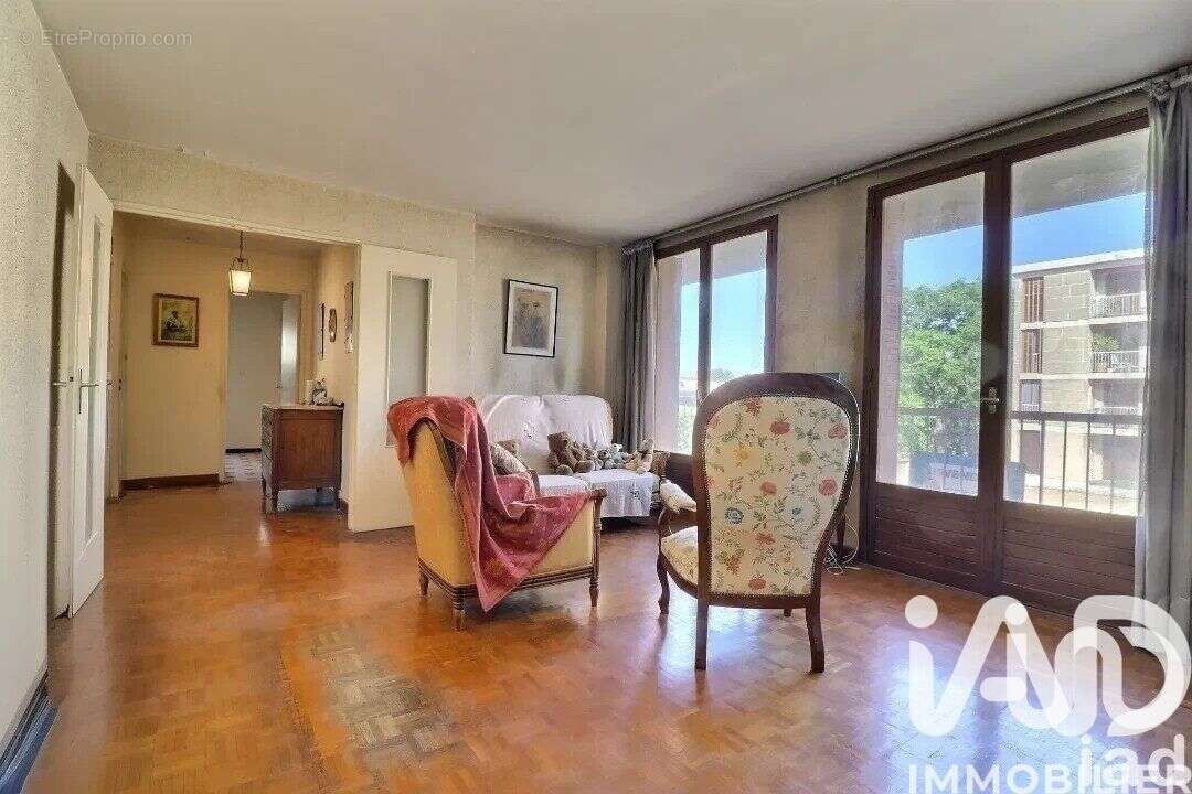 Photo 4 - Appartement à MARSEILLE-8E