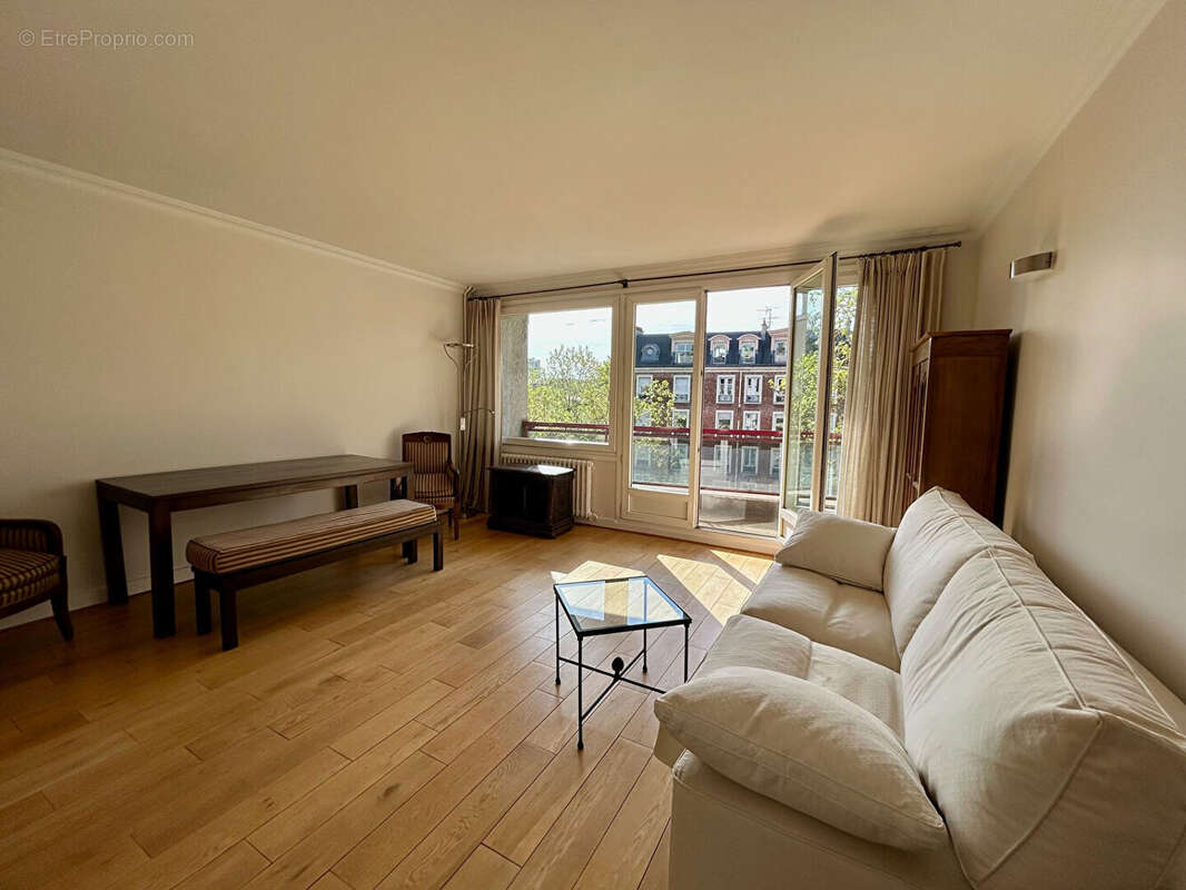 Appartement à BOULOGNE-BILLANCOURT