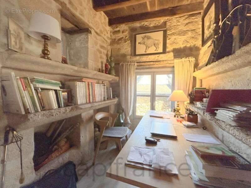 Maison à ARGENTAT