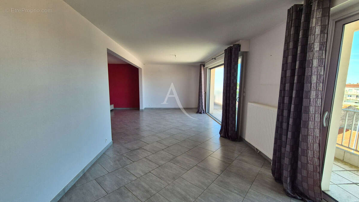 Superbe appartement dans résidence avec ascenseur à Rochefort - photo 6