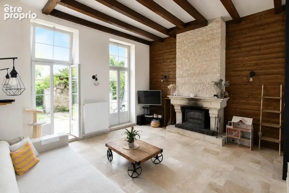 Maison avec terrasse et jardin. - photo 2
