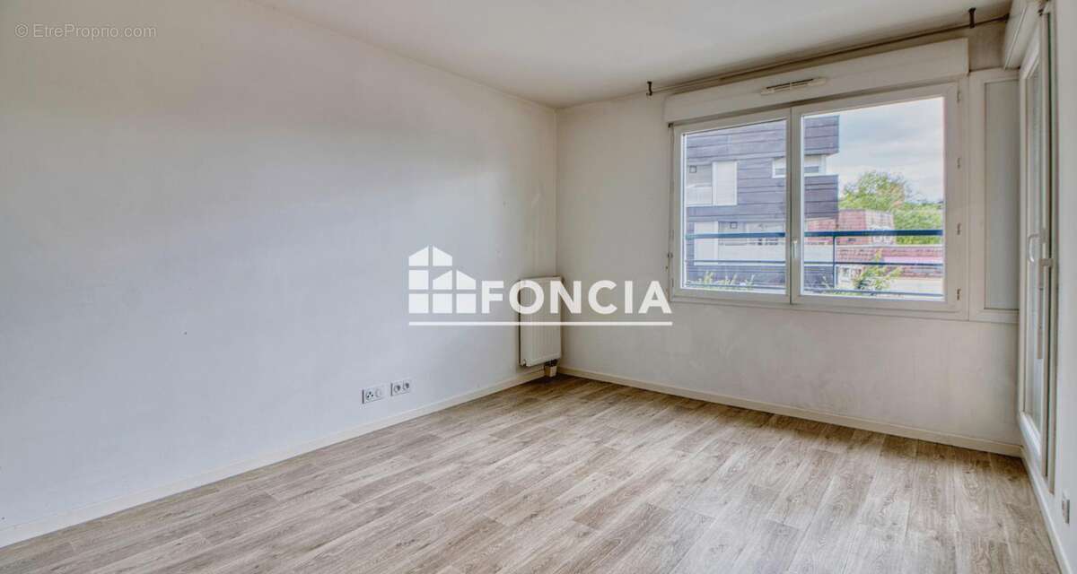 Appartement à ERAGNY