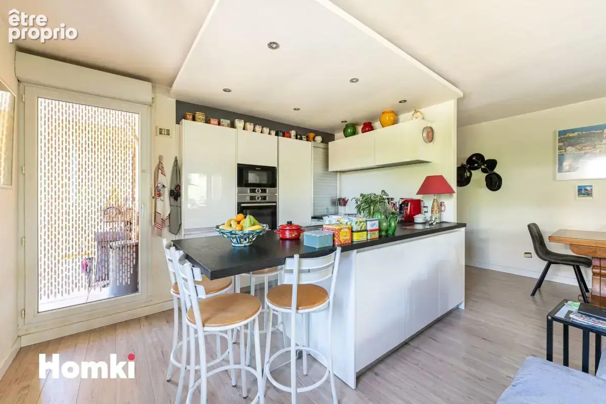 Appartement T3 de 72 m² avec grande terrasse à Parc Athéna Marseille 13013 - photo 6
