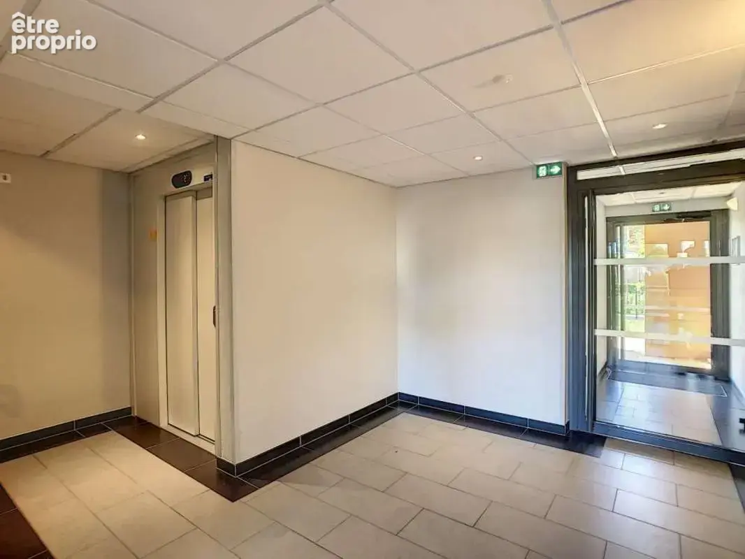  spécial investisseur — t2 vendu loué à saint-jean-le-blanc  - photo 8