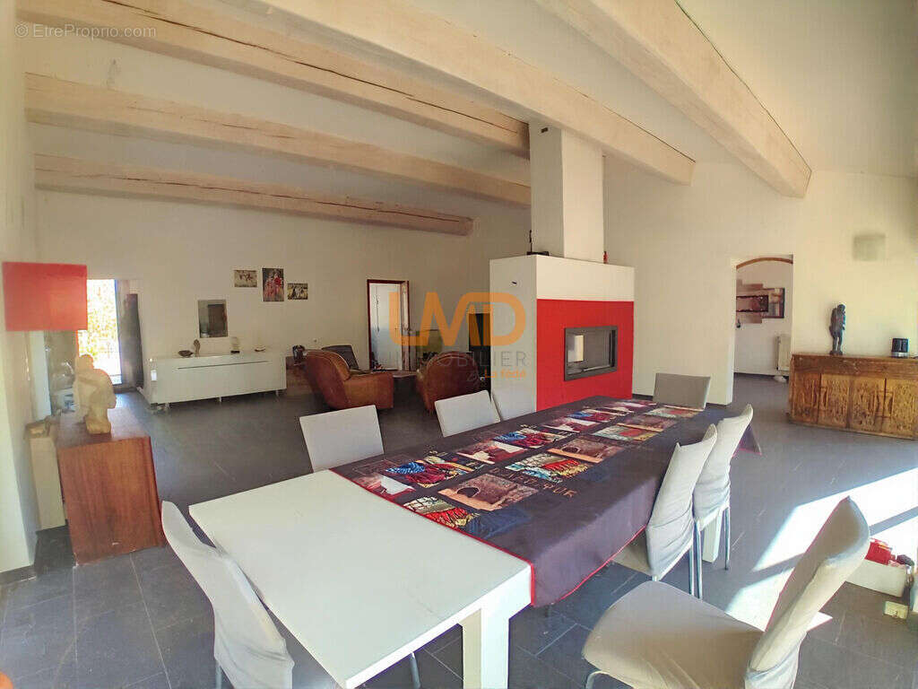 Maison à LA MOTTE