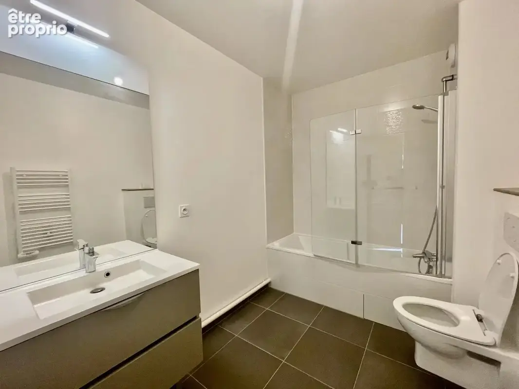 Superbe appartement de 2 pièces 41m² dans résidence de standing comprenant : entrée, séjour donnant ... - photo 15