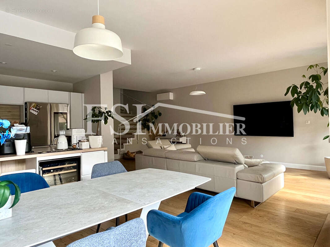 Maison à SAINT-LEU-LA-FORET