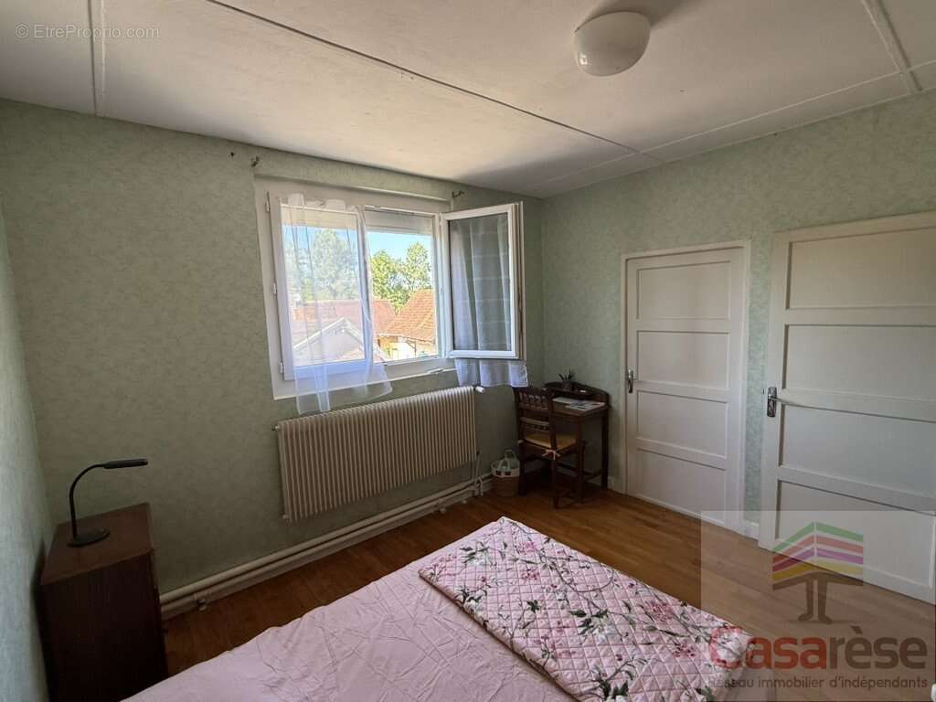 Maison à MERVANS
