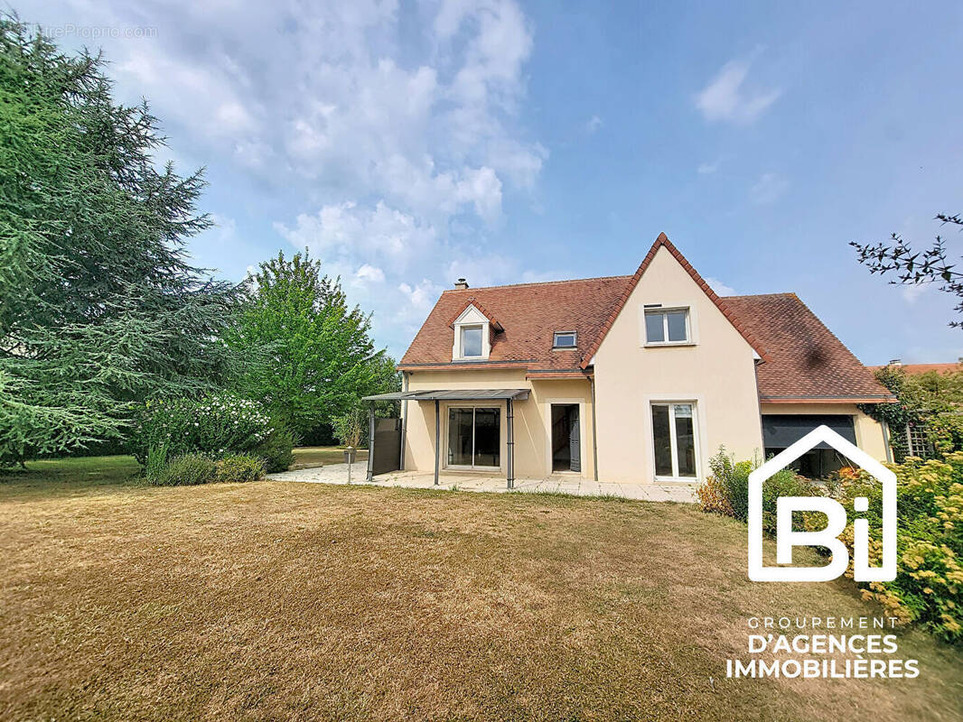 Maison à BENOUVILLE