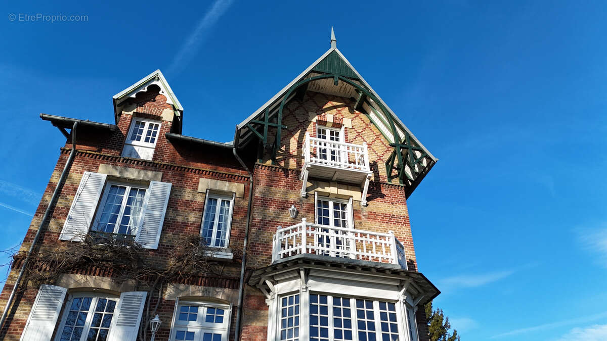 Maison à SENLIS