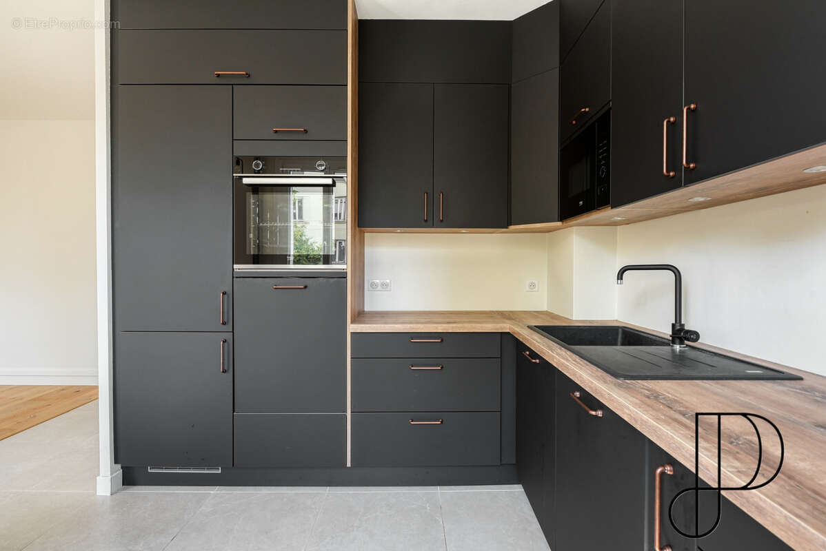 Appartement à LYON-8E
