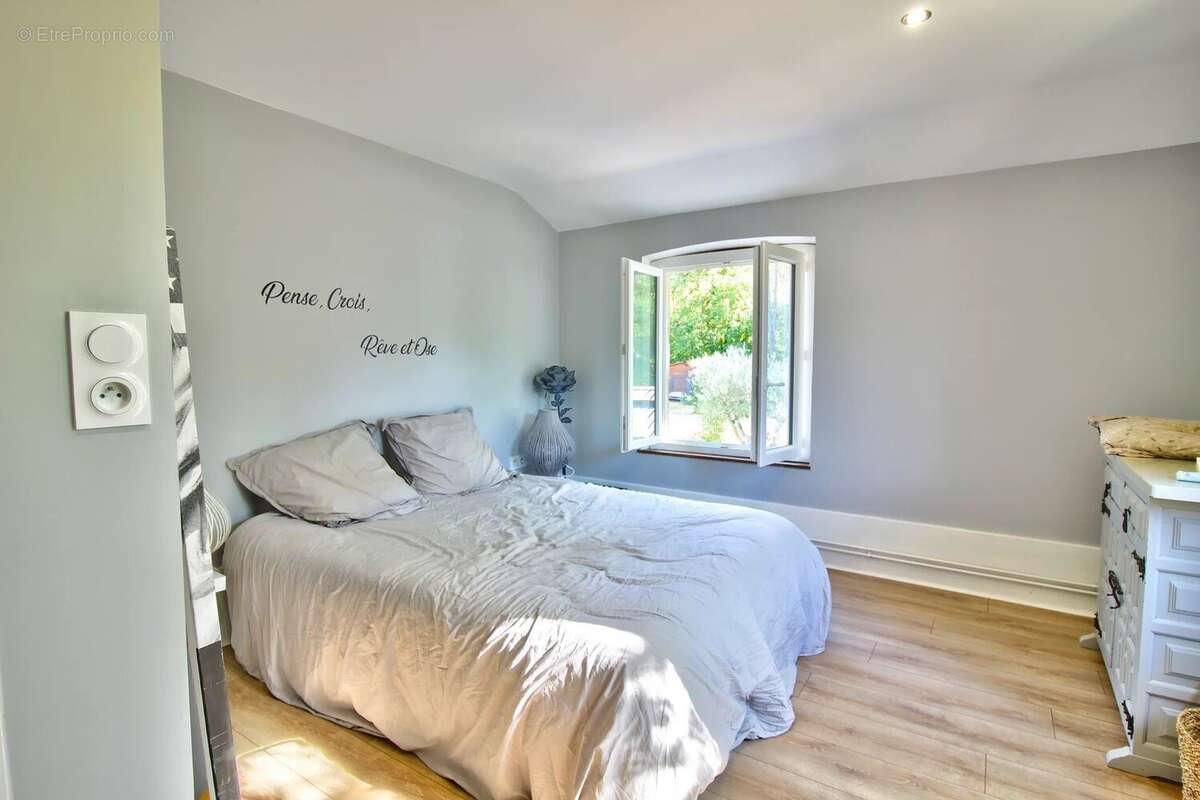 Maison de 145 m², 4 chambres - photo 7
