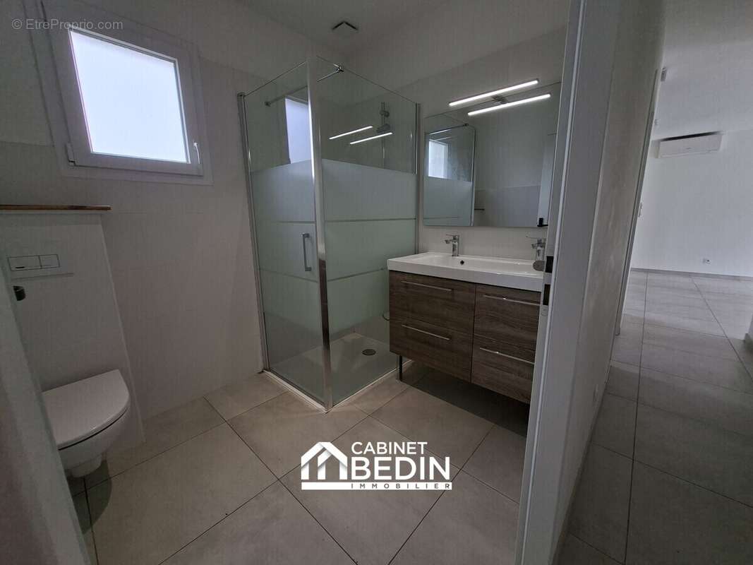 Maison 66 m² à Belin-Beliet  - photo 8