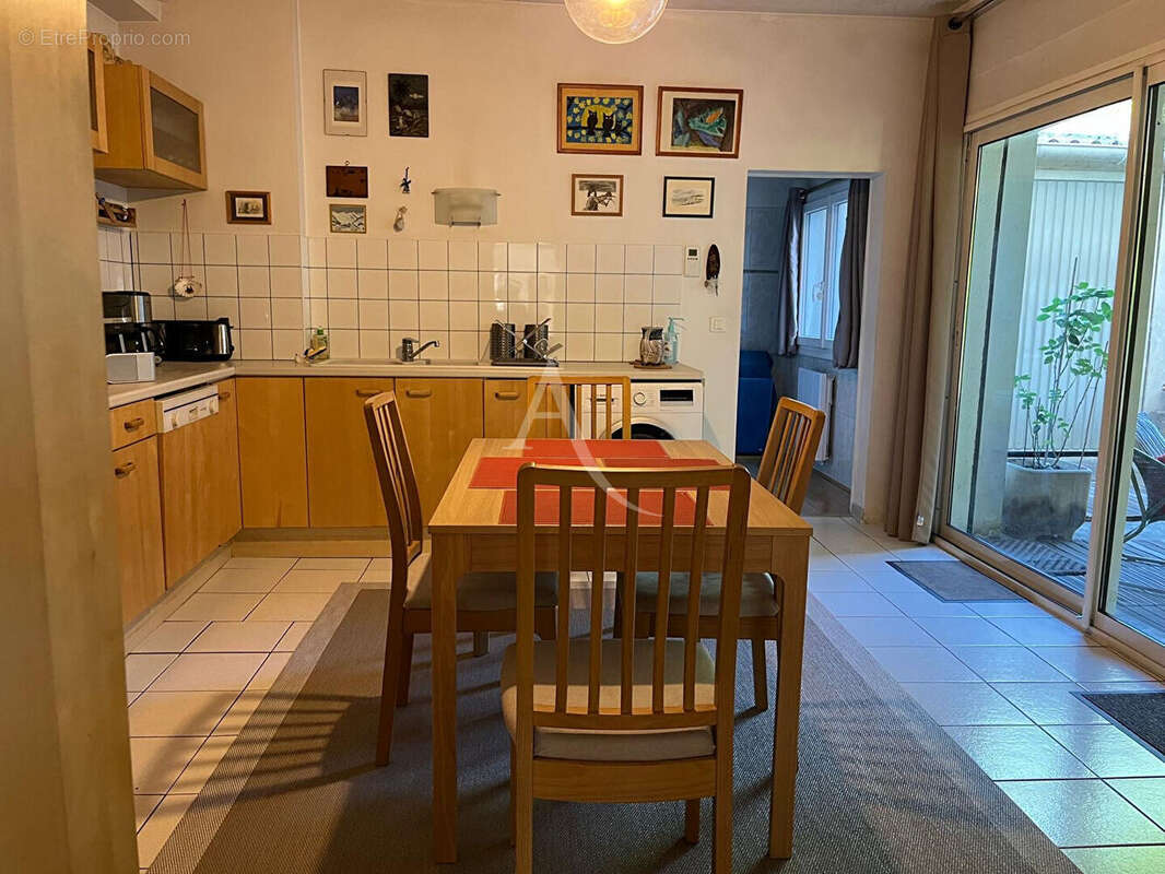 Maison à SAINT-MAUR-DES-FOSSES