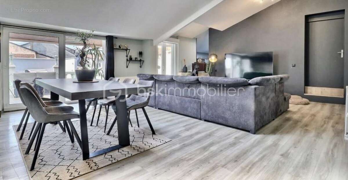 Appartement à HAM-SOUS-VARSBERG