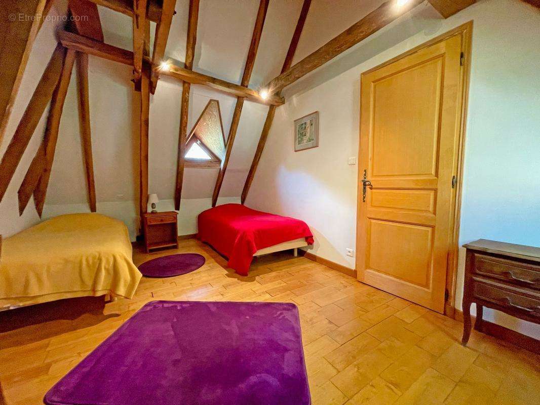 Maison à MAUZENS-ET-MIREMONT