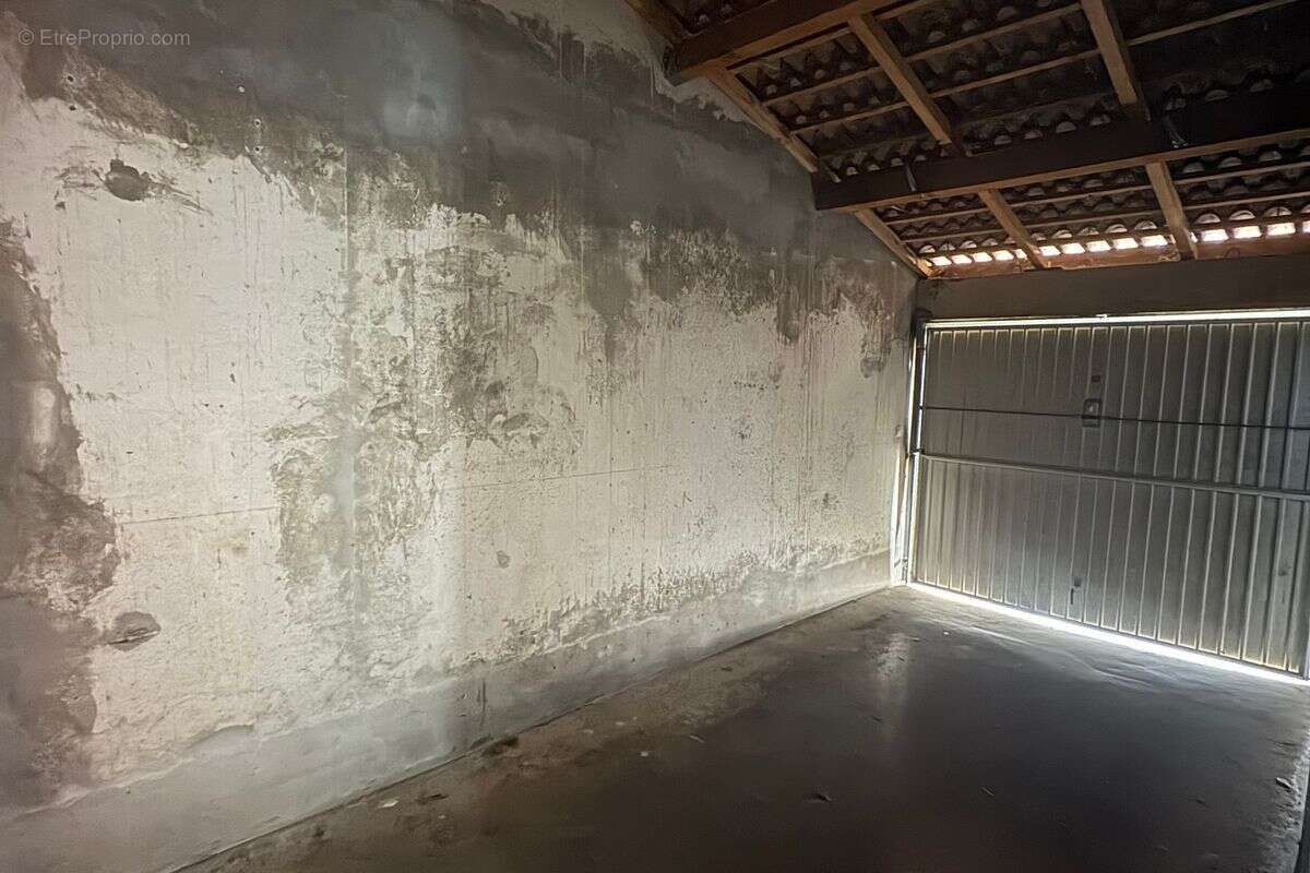 Maison à VILLENEUVE-LES-MAGUELONE