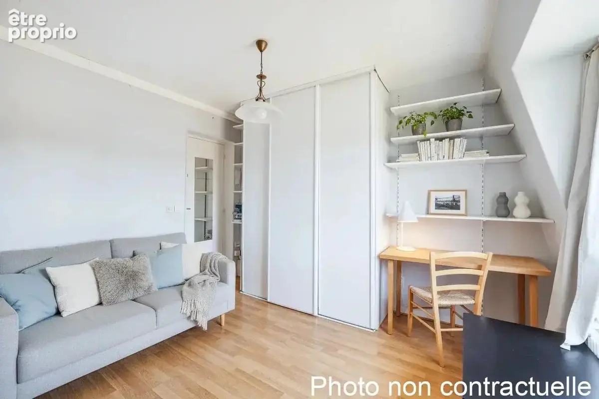 Porte de Versailles studio en étage élevé - photo 2